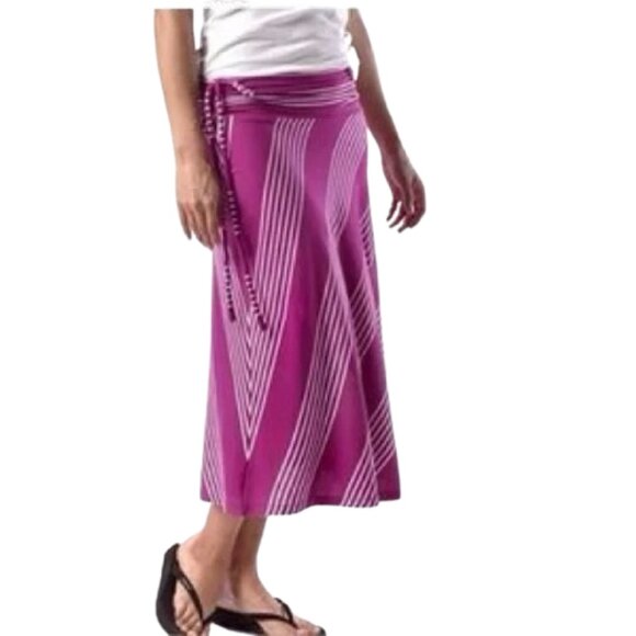 Women's M Patagonia Kamala Convertible Dress/Skirt Purple & White Chevron - Picture 1 of 11